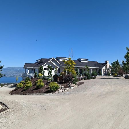 Autumn Lane B&B, Farmhouse Elegance & Stunning Lakeviews West Kelowna Luaran gambar